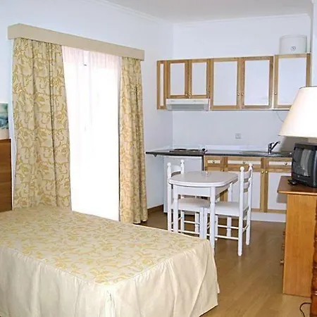 Residencial Queimada De Baixo Guest house 4*